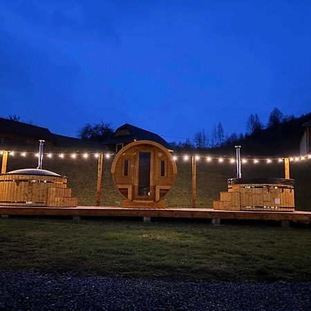 Biotour Camping & Restaurant Ghimeş-Făget 외부 사진
