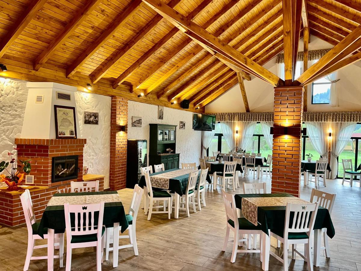 Biotour Camping & Restaurant Ghimeş-Făget 외부 사진