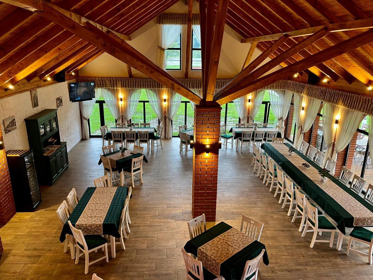 Biotour Camping & Restaurant Ghimeş-Făget 외부 사진