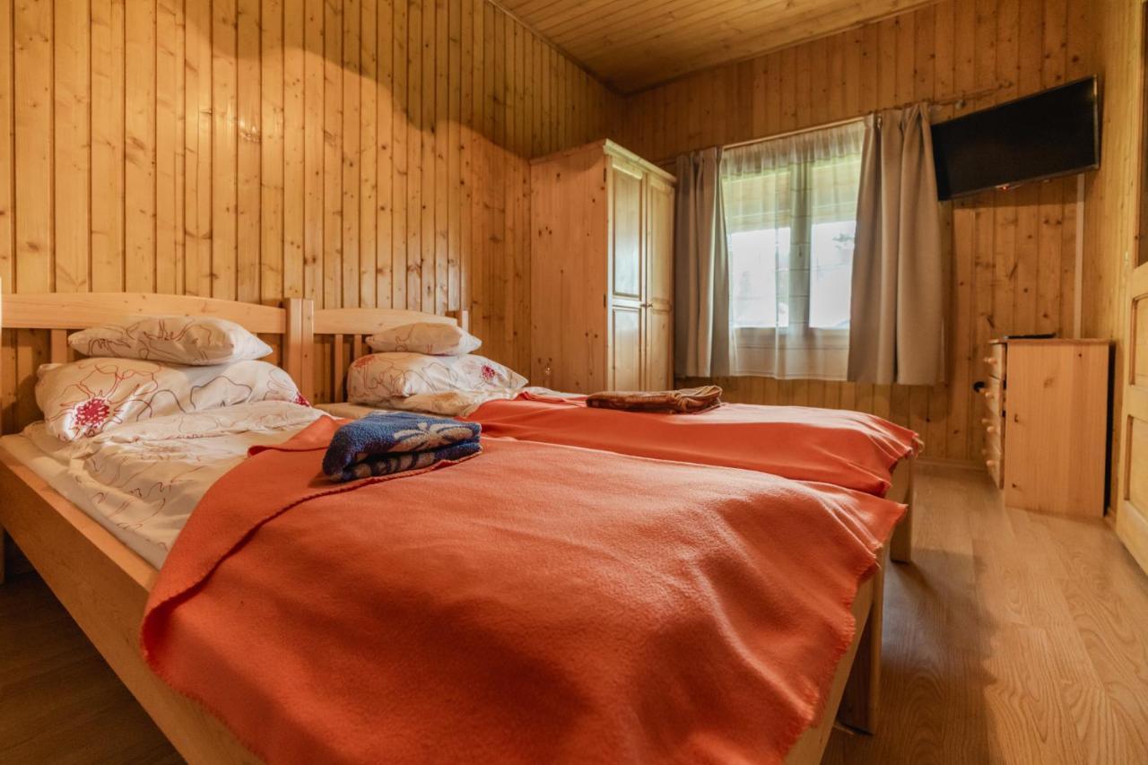 Biotour Camping & Restaurant Ghimeş-Făget 외부 사진