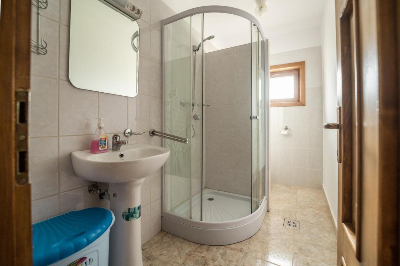 Biotour Camping & Restaurant Ghimeş-Făget 외부 사진