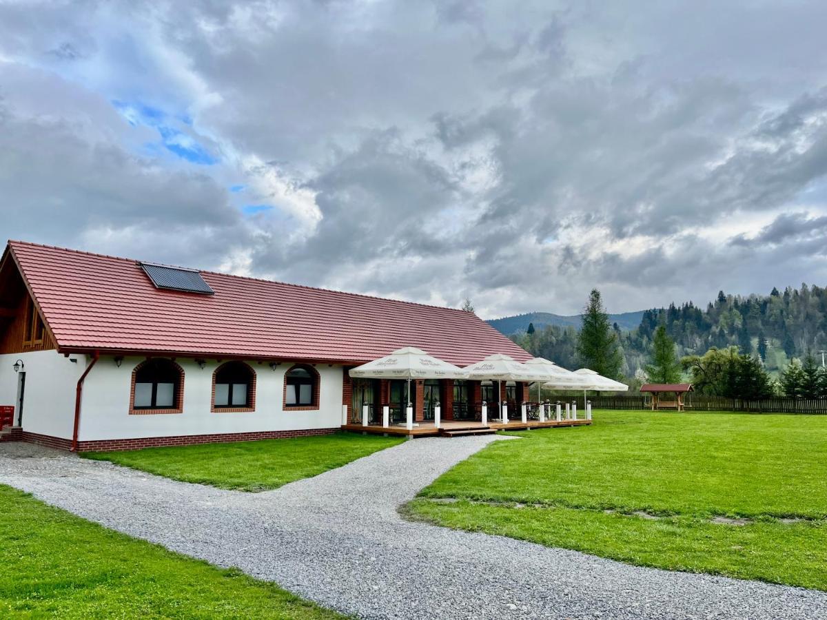 Biotour Camping & Restaurant Ghimeş-Făget 외부 사진